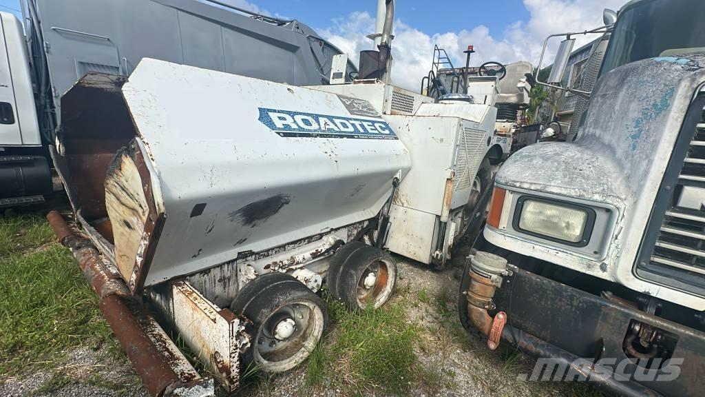Roadtec RP190 Asfalta klājēji