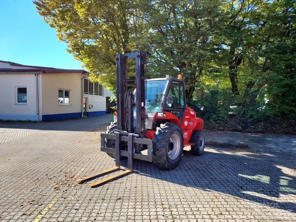 Manitou M 30.4 Apvidus autokrāvējs