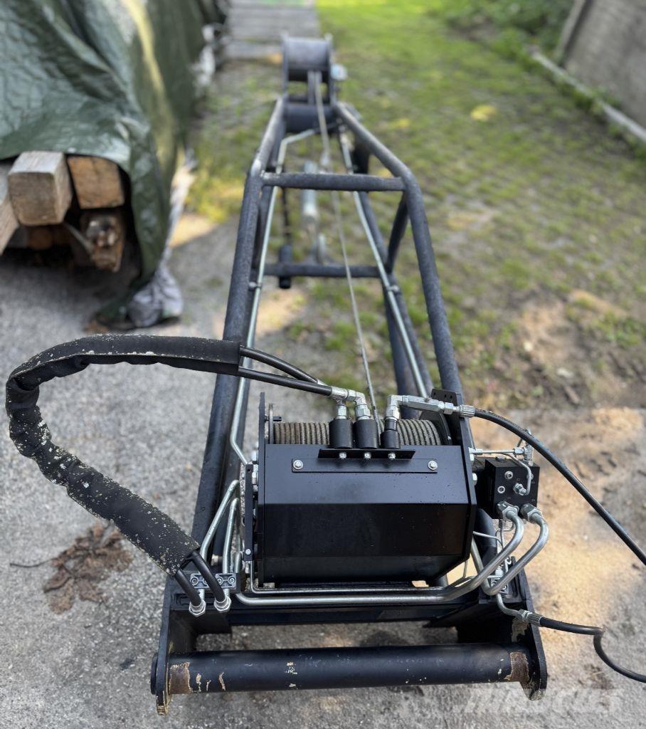 Manitou MRT1842 Teleskopiskie manipulatori