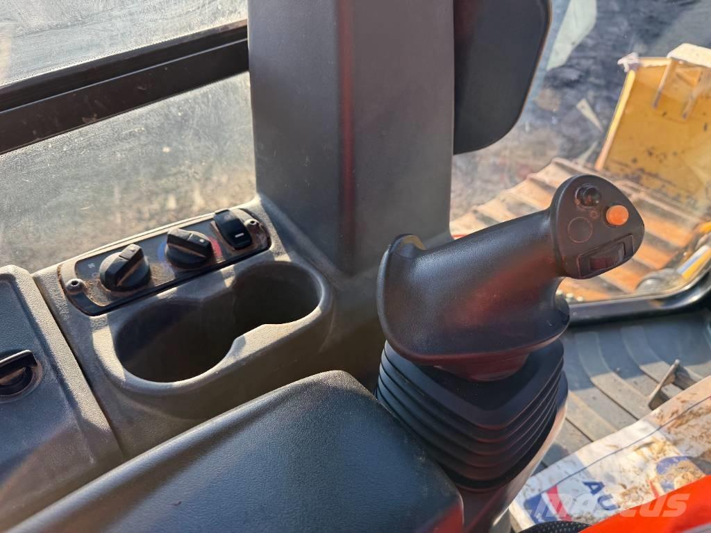 CAT D 3 Next Gen Kāpurķēžu buldozeri