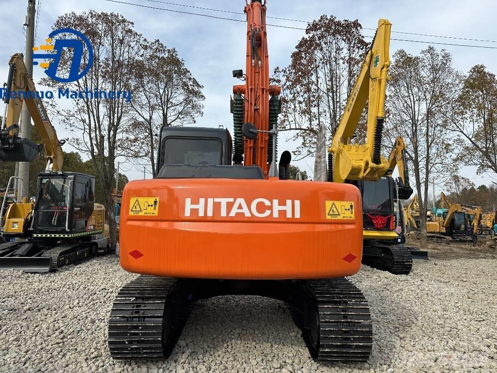Hitachi ZX 130 Kāpurķēžu ekskavatori
