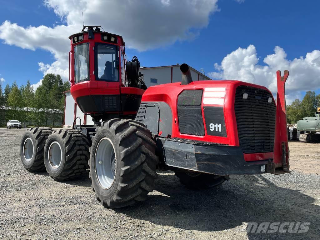 Komatsu 911.6 Harvesteri
