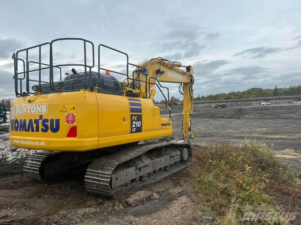 Komatsu PC210LC-11 Kāpurķēžu ekskavatori