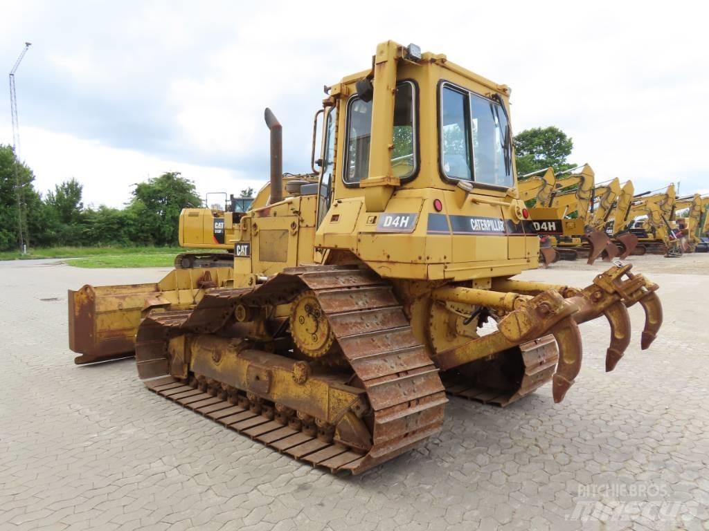 CAT D 4 H Kāpurķēžu buldozeri