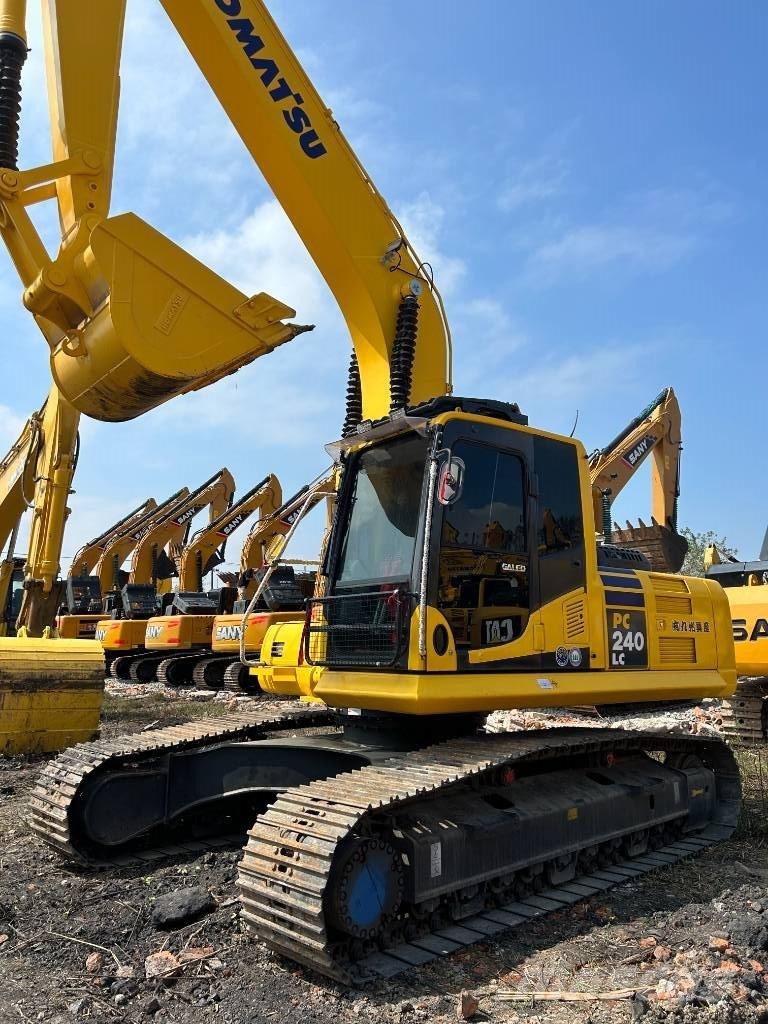 Komatsu PC 240 LC Kāpurķēžu ekskavatori