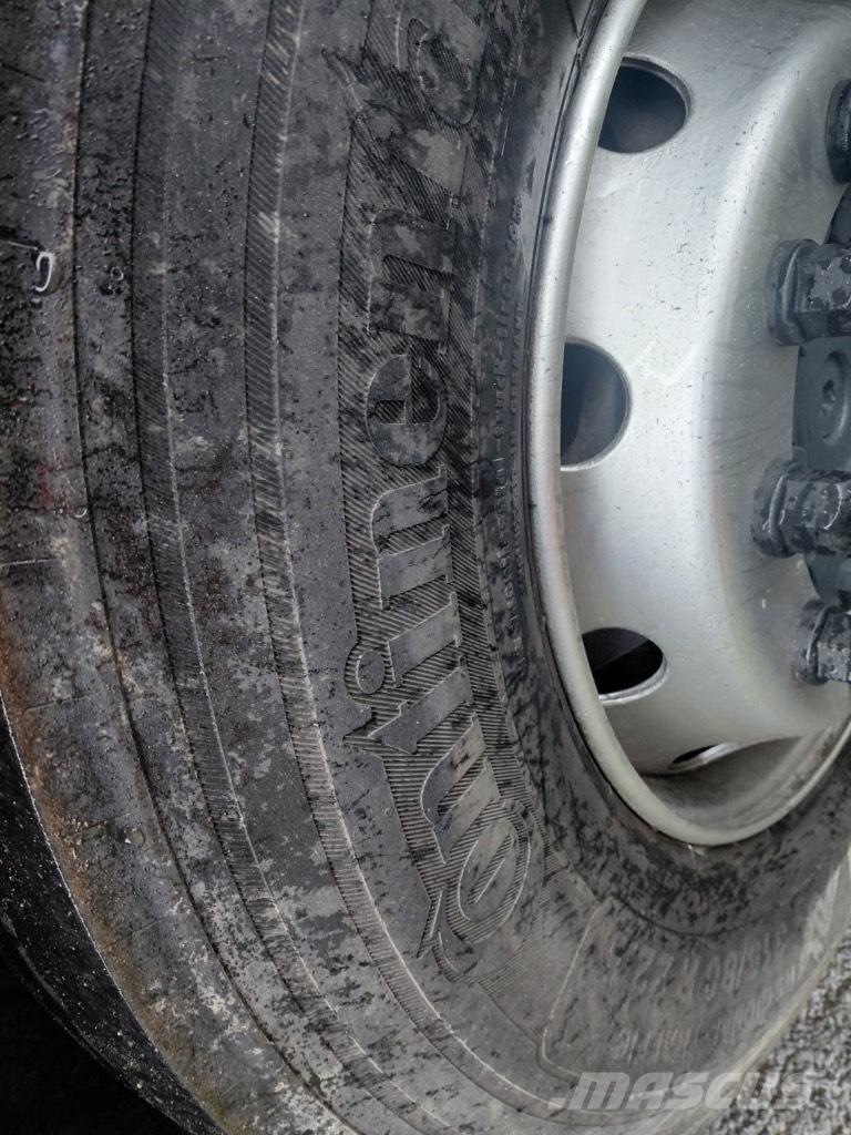 Scania 124 L 470 Vilcēji