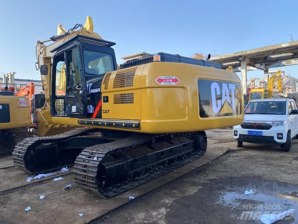 CAT 326 D2L Kāpurķēžu ekskavatori