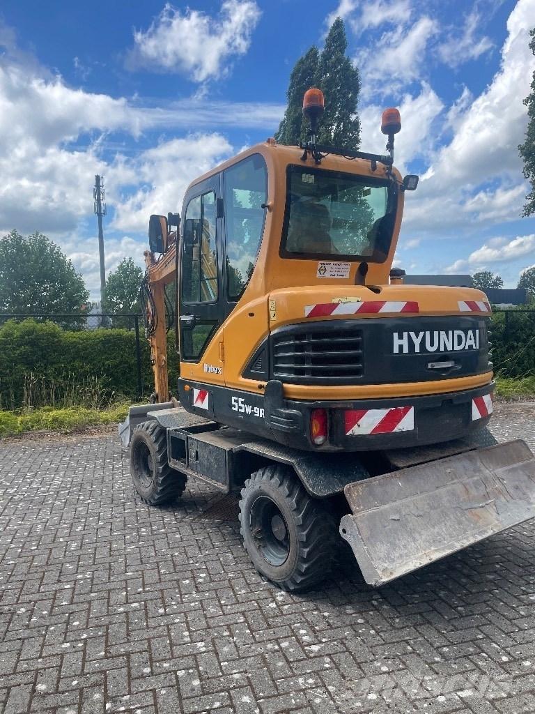Hyundai 55w9a Ekskavatori uz riteņiem