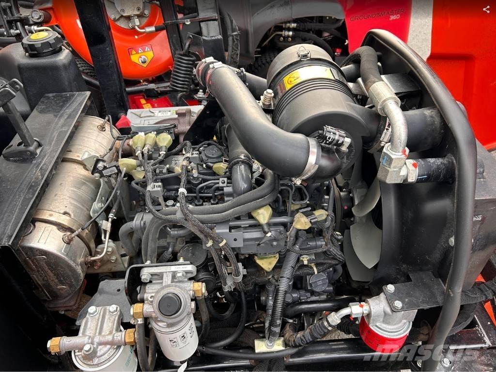 Jacobsen AR722D Mauriņa pļāvēji nelīdzenai videi