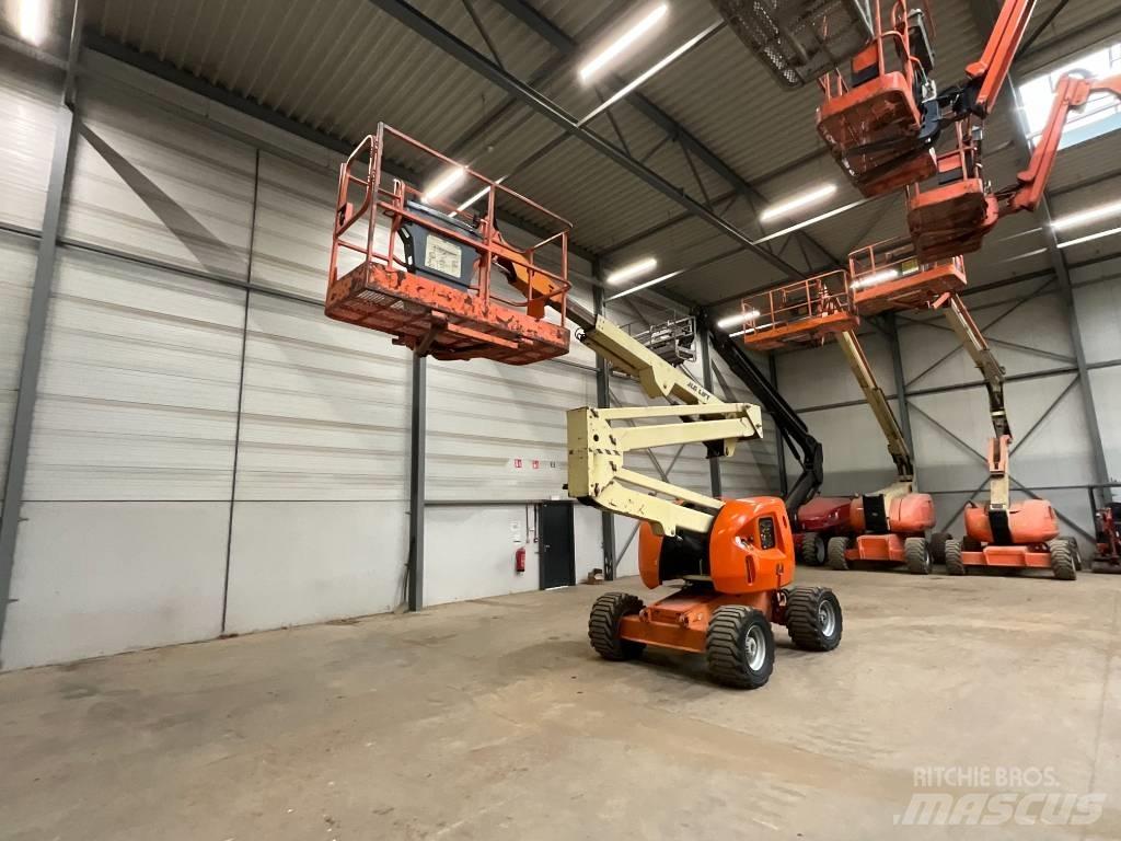JLG 450 AJ Strēles pacēlāji
