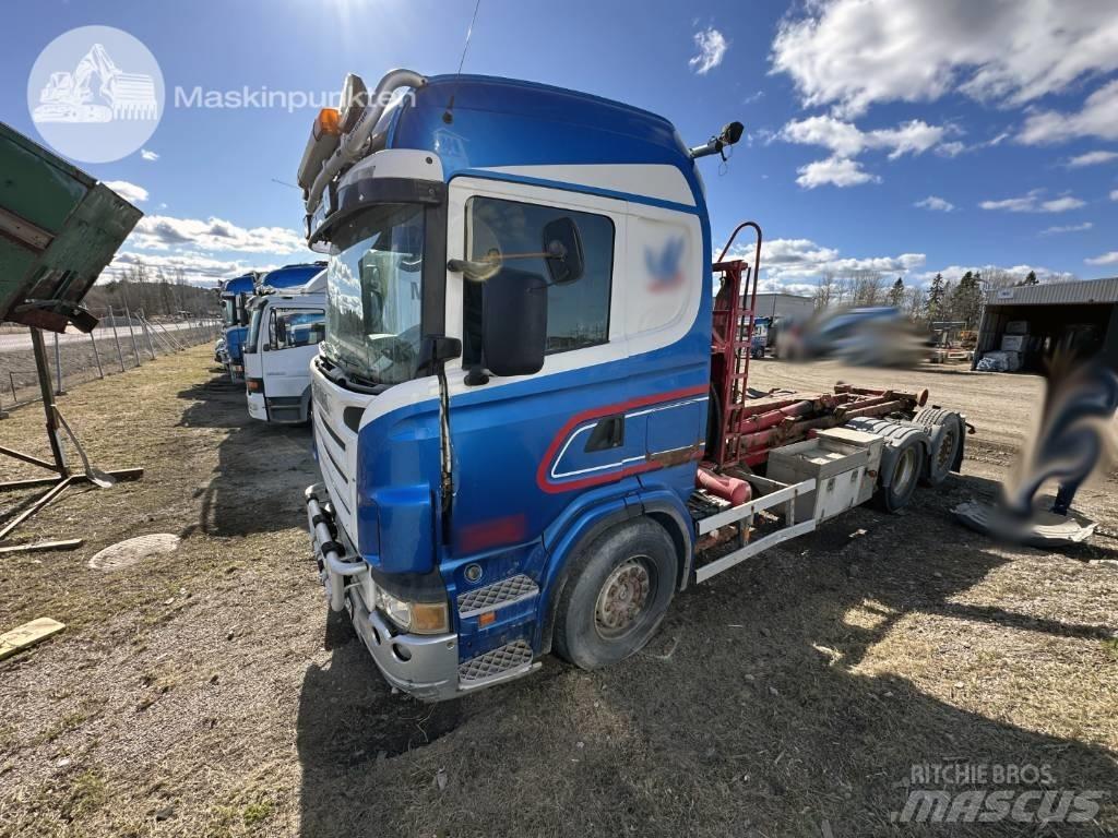 Scania R 470 LB Treileri ar āķi