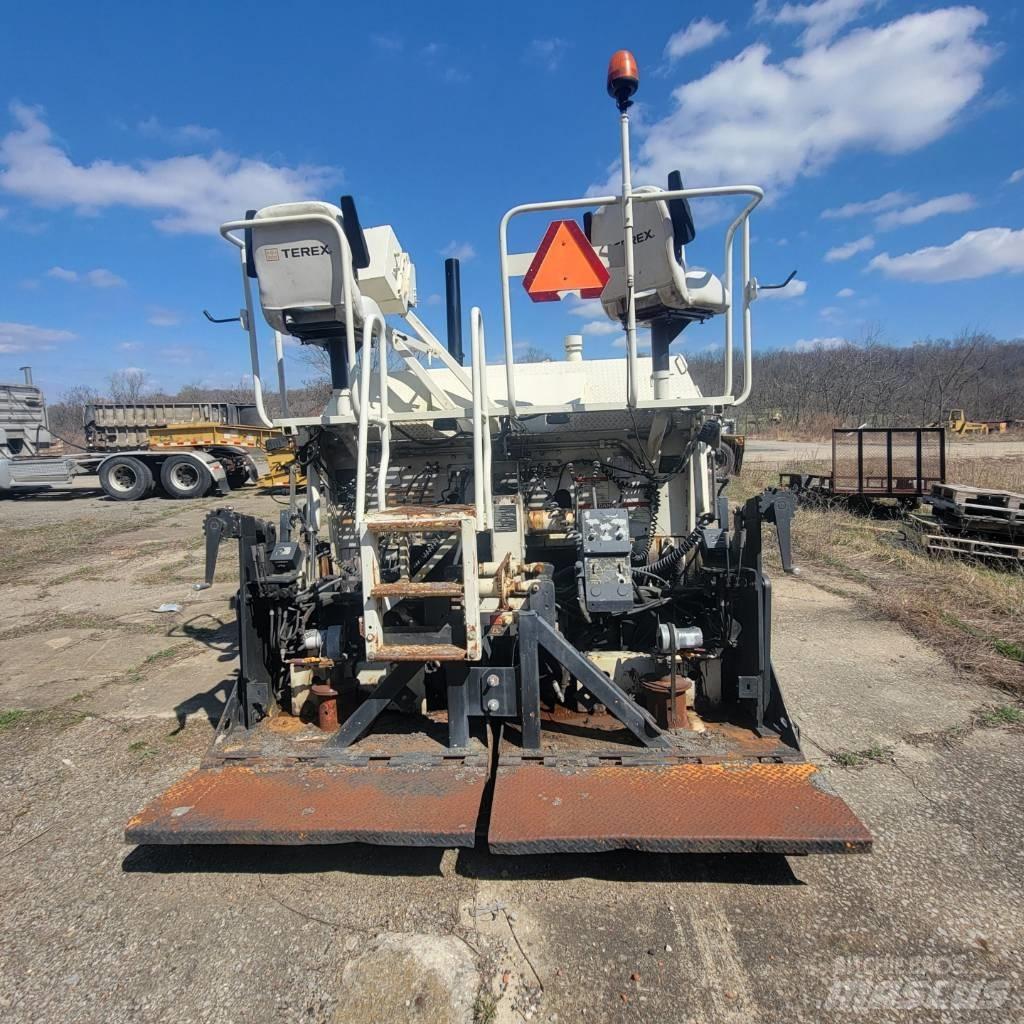 Cedar Rapids CR351 Asfalta klājēji