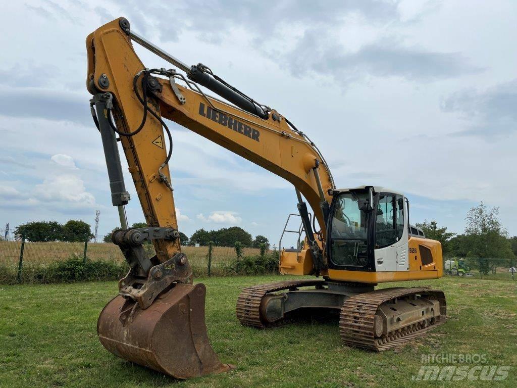 Liebherr R 926 LC Kāpurķēžu ekskavatori
