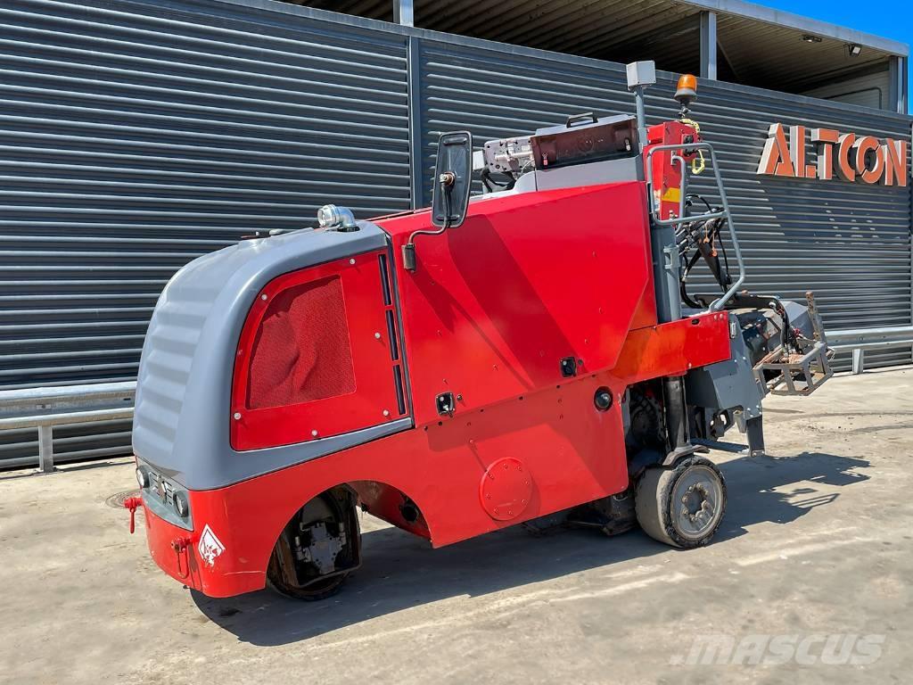 Wirtgen W 50 DC Asfalta dzesēšanas iekārtas