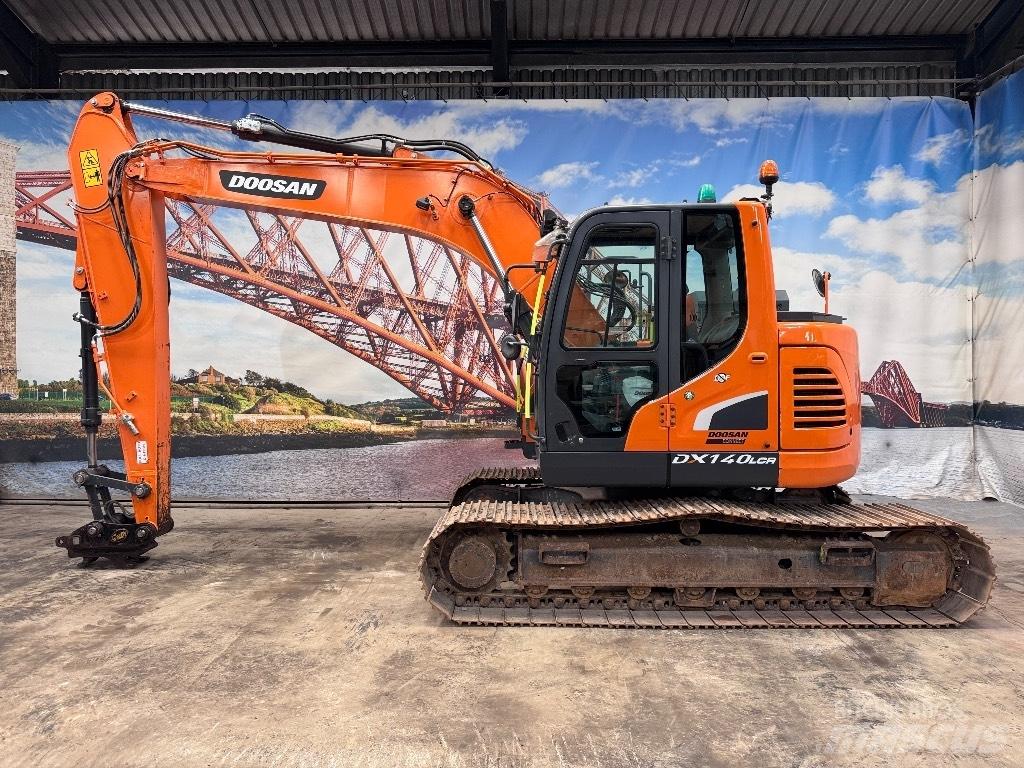 Doosan DX 140 LCR-5 Kāpurķēžu ekskavatori