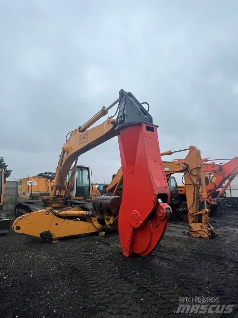 Liebherr R 942 Kāpurķēžu ekskavatori