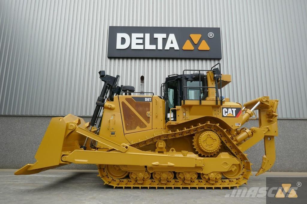CAT D8T Kāpurķēžu buldozeri