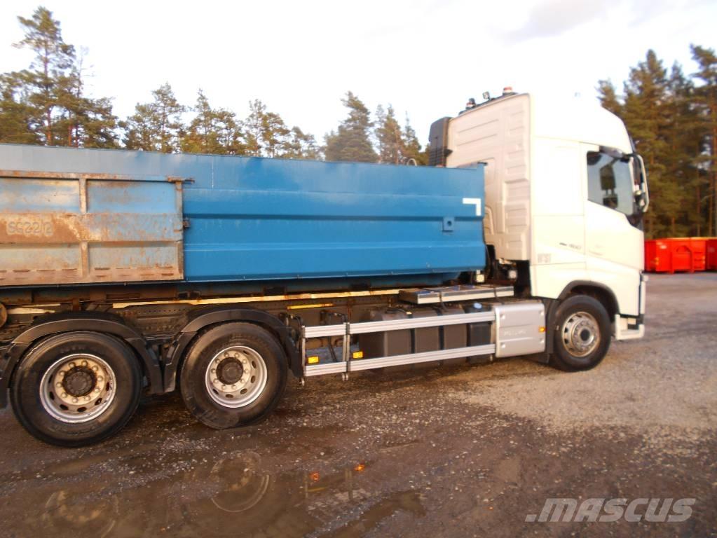 Volvo FH 13 Treileri ar āķi