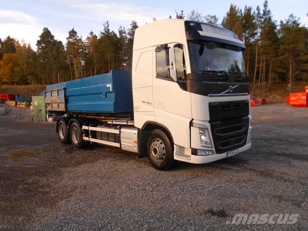 Volvo FH 13 Treileri ar āķi