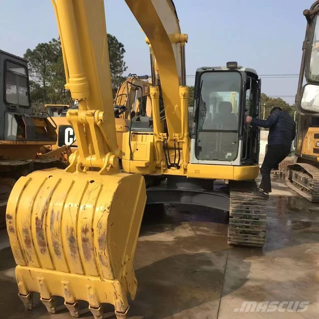 Komatsu PC 138 US Vidēja lieluma ekskavatori 7 t - 12 t