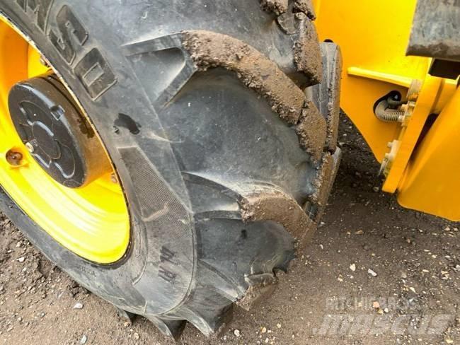 JCB 535-125 Teleskopiskie manipulatori