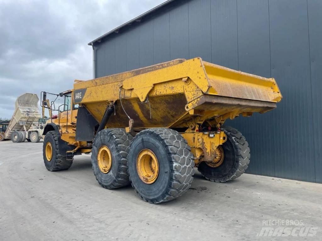 Volvo A40E Artikulētie pašizgāzēji