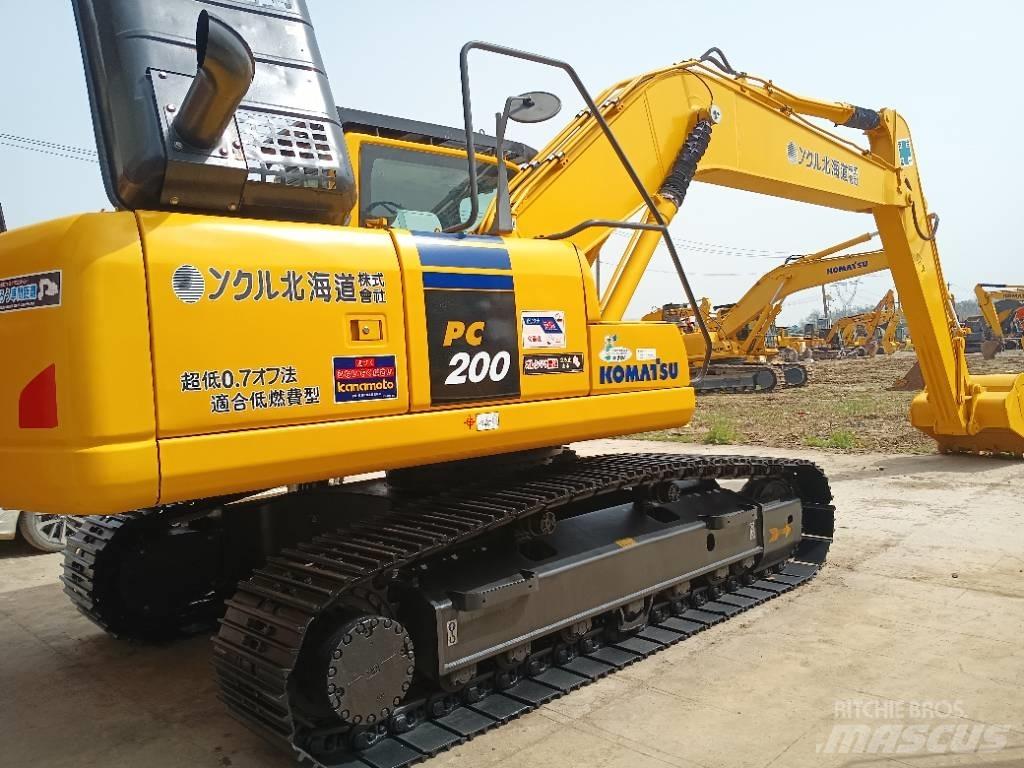 Komatsu PC 200 Kāpurķēžu ekskavatori