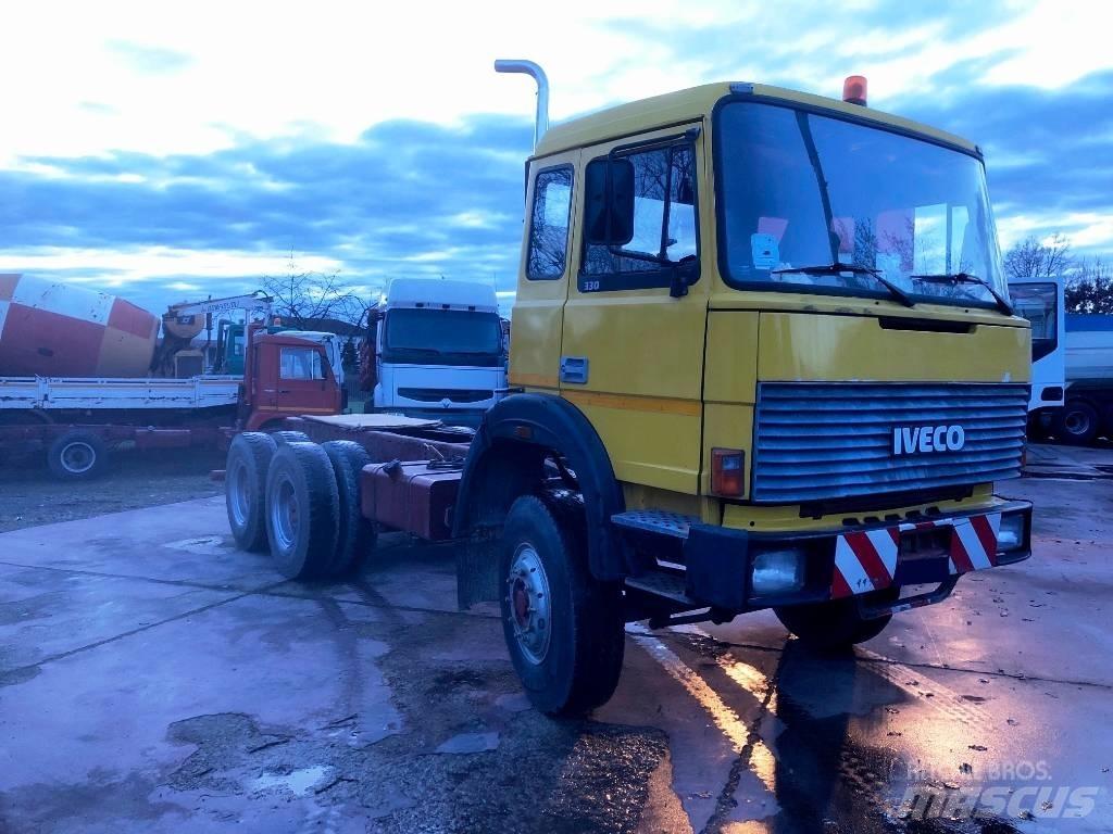 Iveco 330-26 Citi