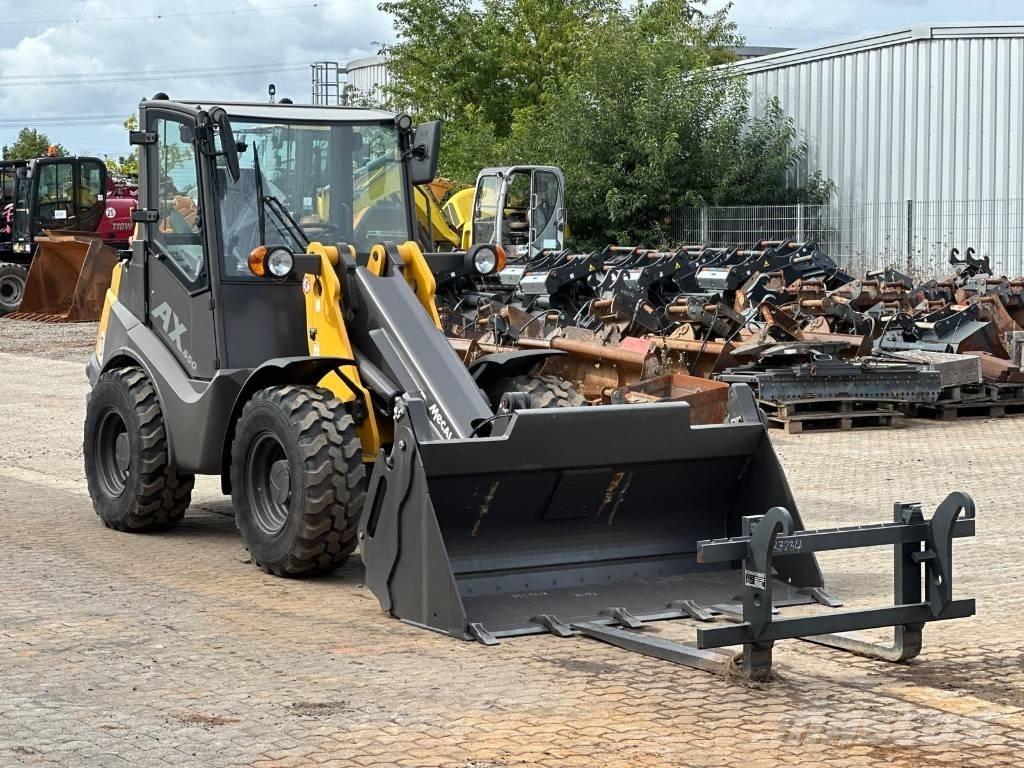Mecalac AX 850 Iekrāvēji uz riteņiem