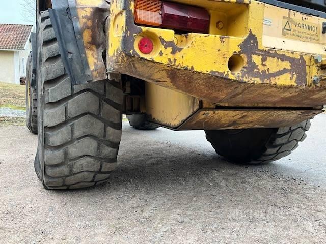 Volvo BM L 70 Iekrāvēji uz riteņiem
