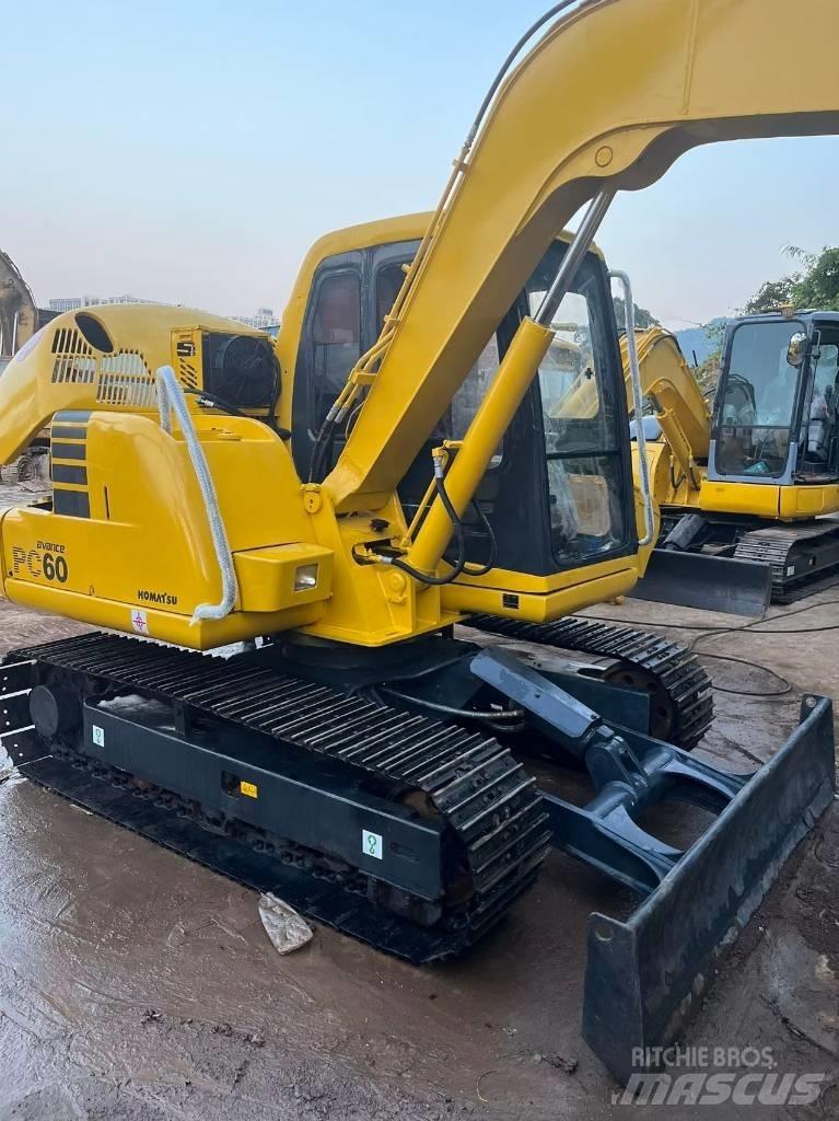 Komatsu PC 60-7 Kāpurķēžu ekskavatori
