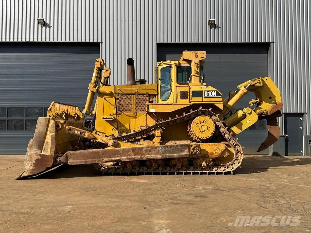 CAT D10N Kāpurķēžu buldozeri