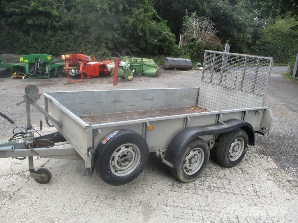 Ifor Williams GD105G Platformas/izkraušana no sāniem