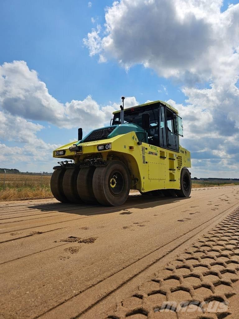 Ammann ART 240 Pneimatiskie veltņi
