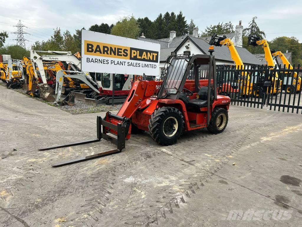 Manitou BT 420 Teleskopiskie manipulatori