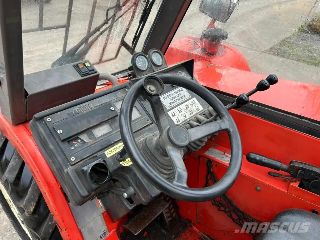 Manitou BT 420 Teleskopiskie manipulatori