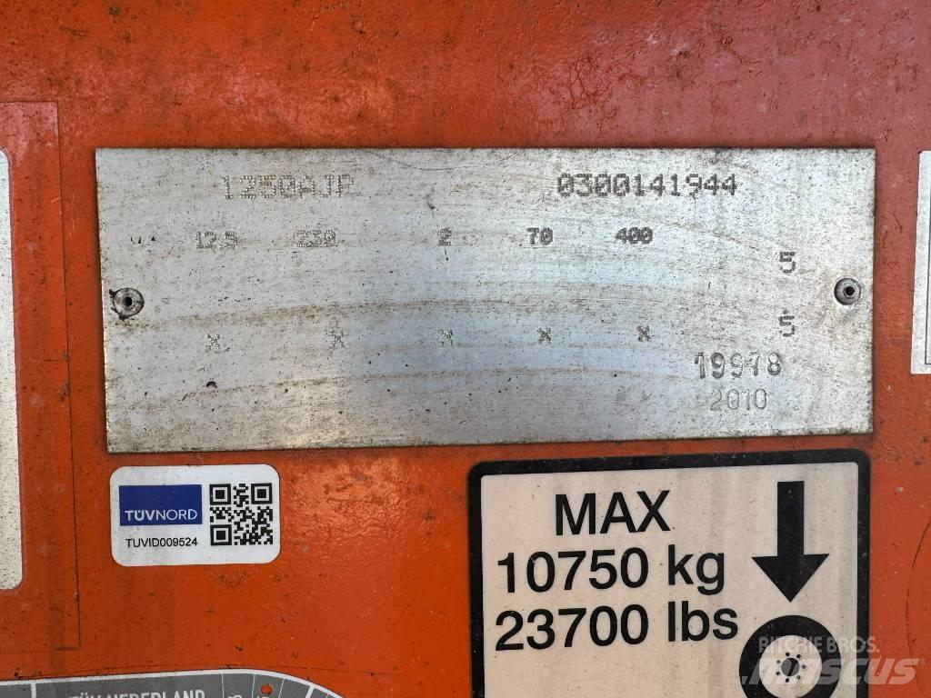 JLG 1250AJPG Strēles pacēlāji