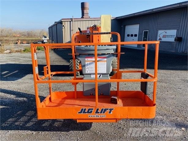JLG 450 AJ II Strēles pacēlāji