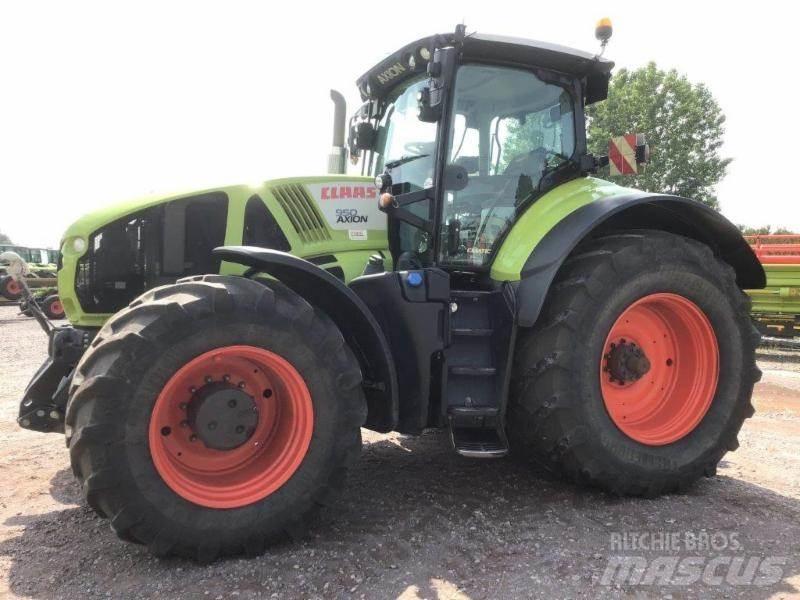 CLAAS AXION 950 Traktori