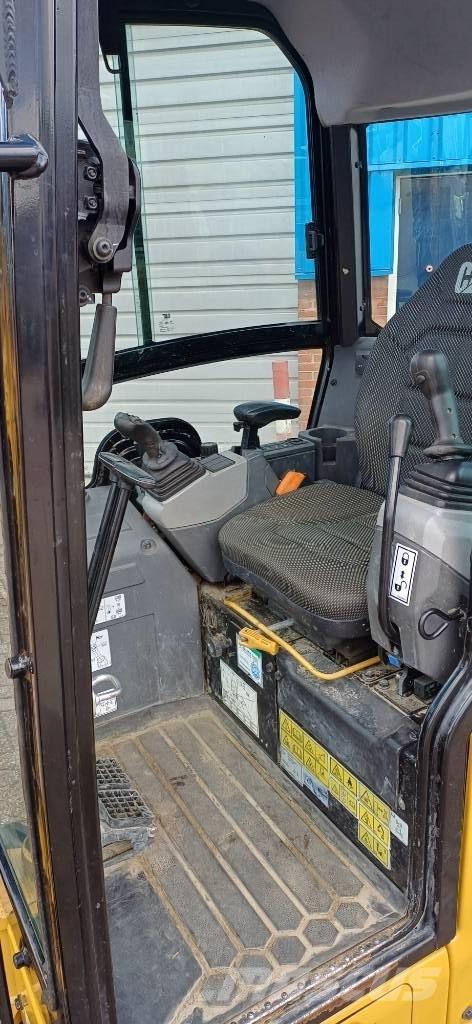CAT 301.6 Mini ekskavatori < 7 t