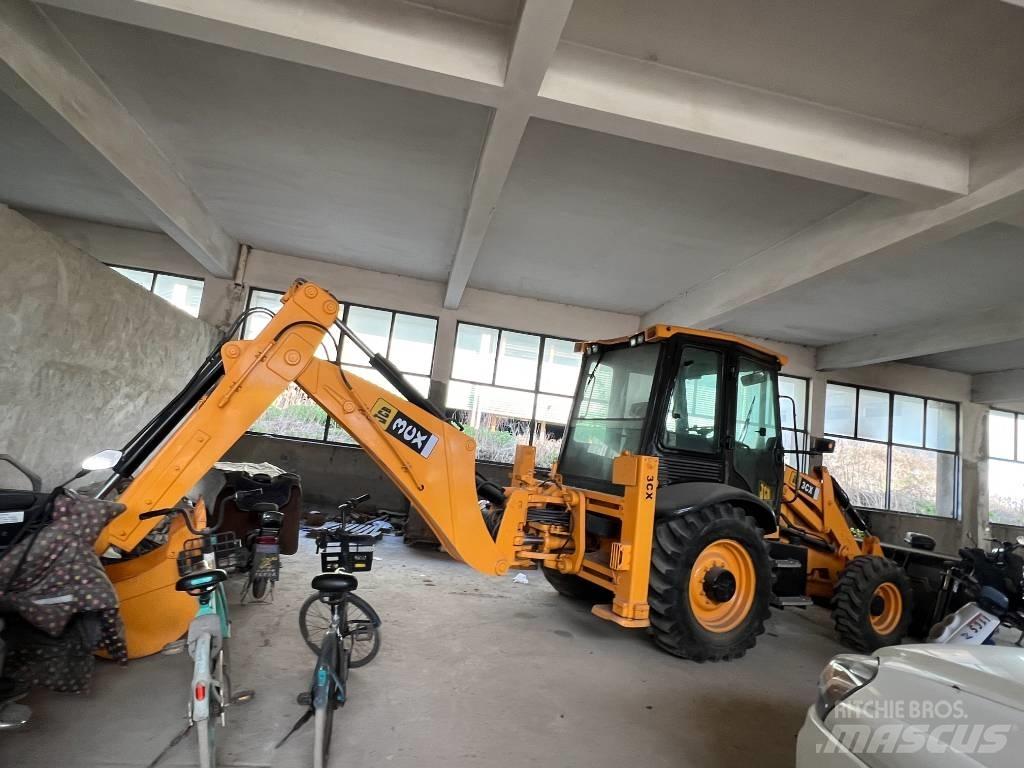 JCB 3 CX Ekskavatori-iekrāvēji