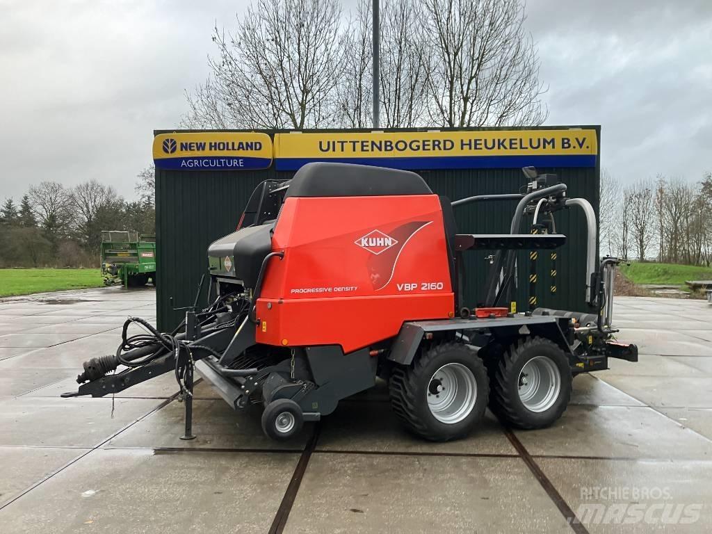 Kuhn VBP 2160 Rituļu preses
