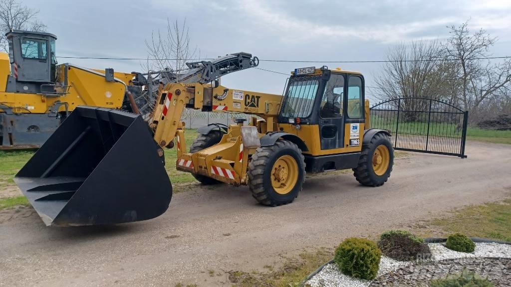 CAT TH 63 Teleskopiskie manipulatori