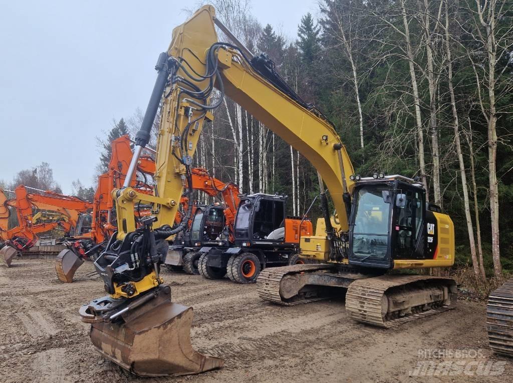 CAT 323 F L Kāpurķēžu ekskavatori