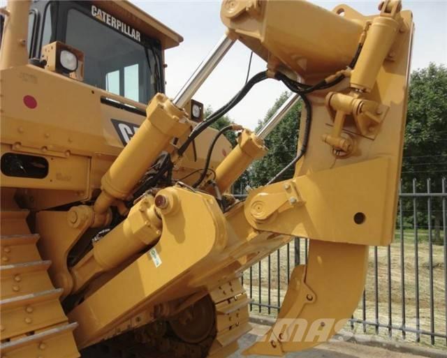CAT D 8 R Kāpurķēžu buldozeri