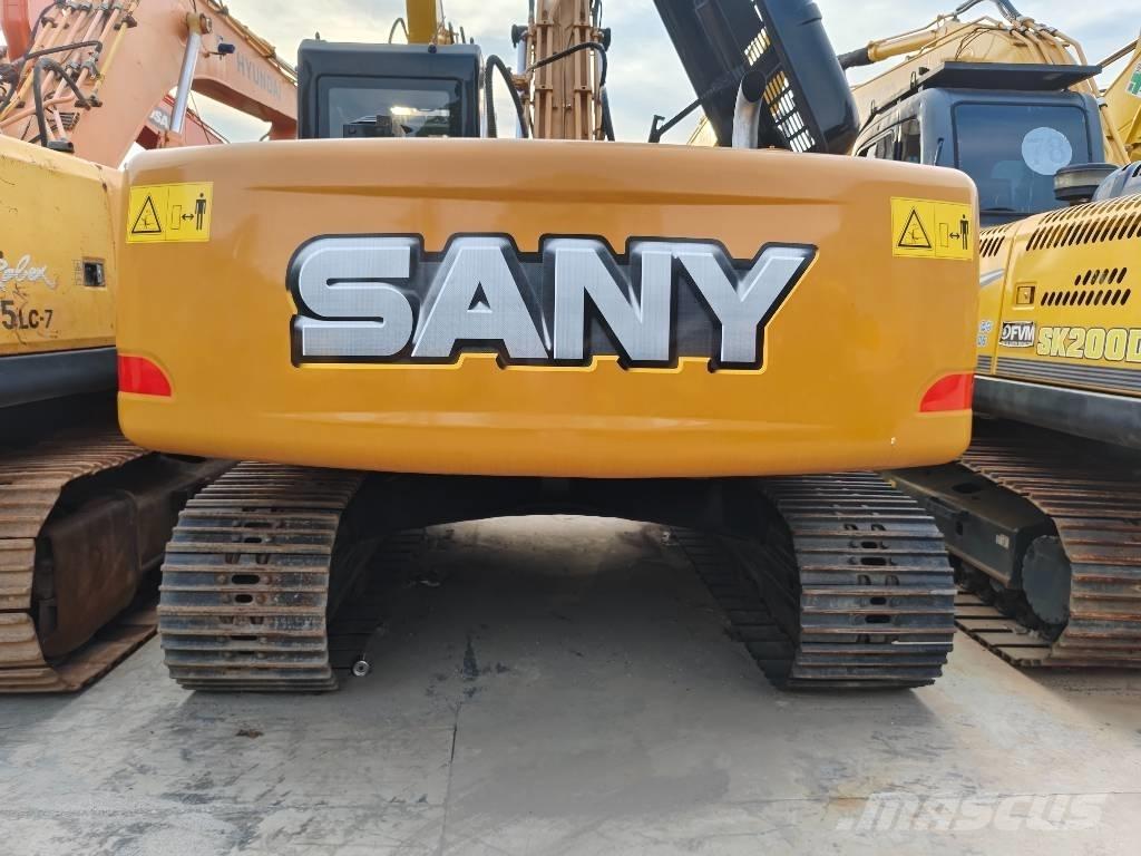 Sany SY 215 C Kāpurķēžu ekskavatori