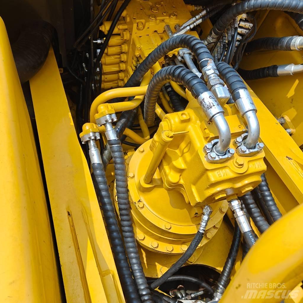 Komatsu 450-8 Kāpurķēžu ekskavatori