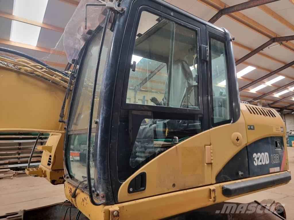 CAT 320 D FOR PARTS Kāpurķēžu ekskavatori