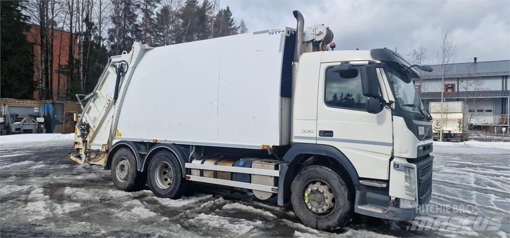 Volvo FM330 Atkritumu izvešanas transports