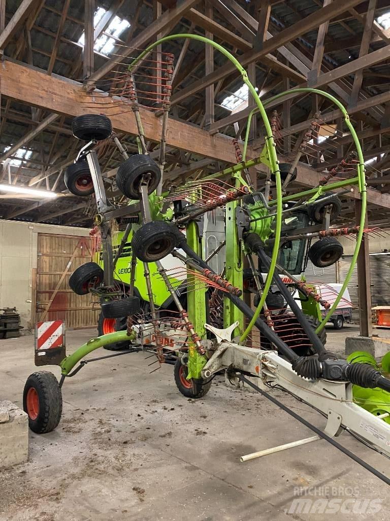 CLAAS Liner 2700 Vālotāji